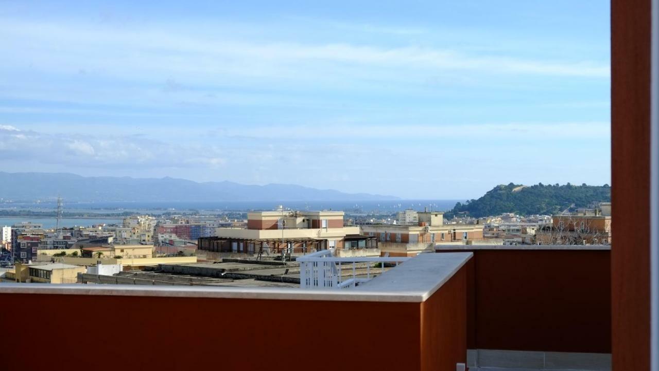 Quarantacinque Ospitalita Hotel กาญารี ภายนอก รูปภาพ