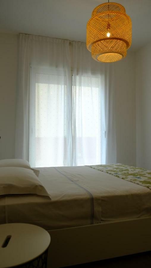 Quarantacinque Ospitalita Hotel กาญารี ภายนอก รูปภาพ