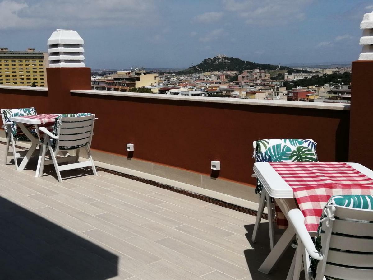 Quarantacinque Ospitalita Hotel กาญารี ภายนอก รูปภาพ